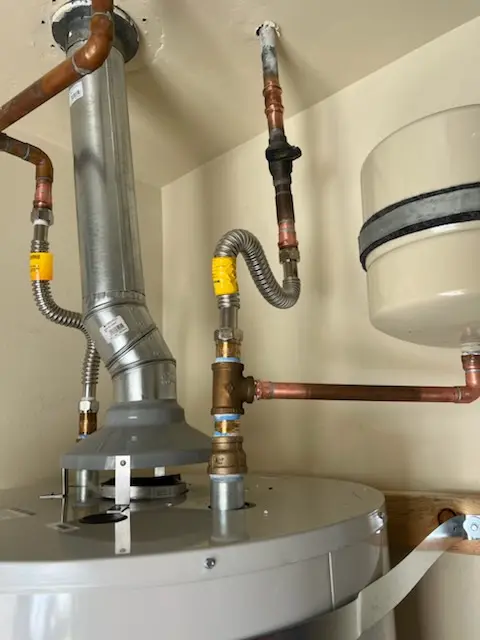 Water heater installation and plumbing repair in Toms Creek